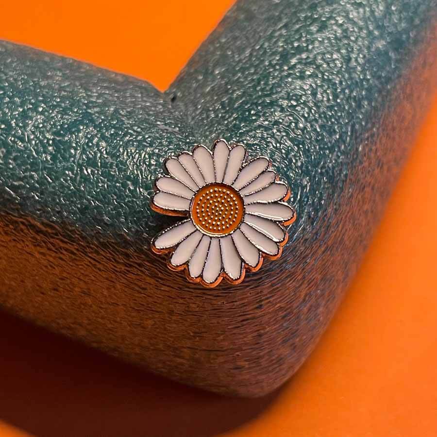 Pin Gänseblümchen