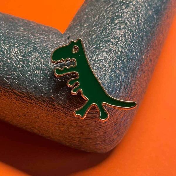 Pin Dino